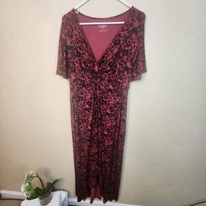 Ingrid & Isabel Red and Black Animal Print Maxi Dress Large (5640)
